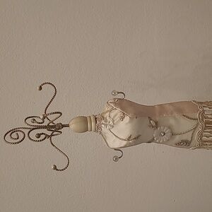 Vintage Pink Pearl Lady Jewelry Holder